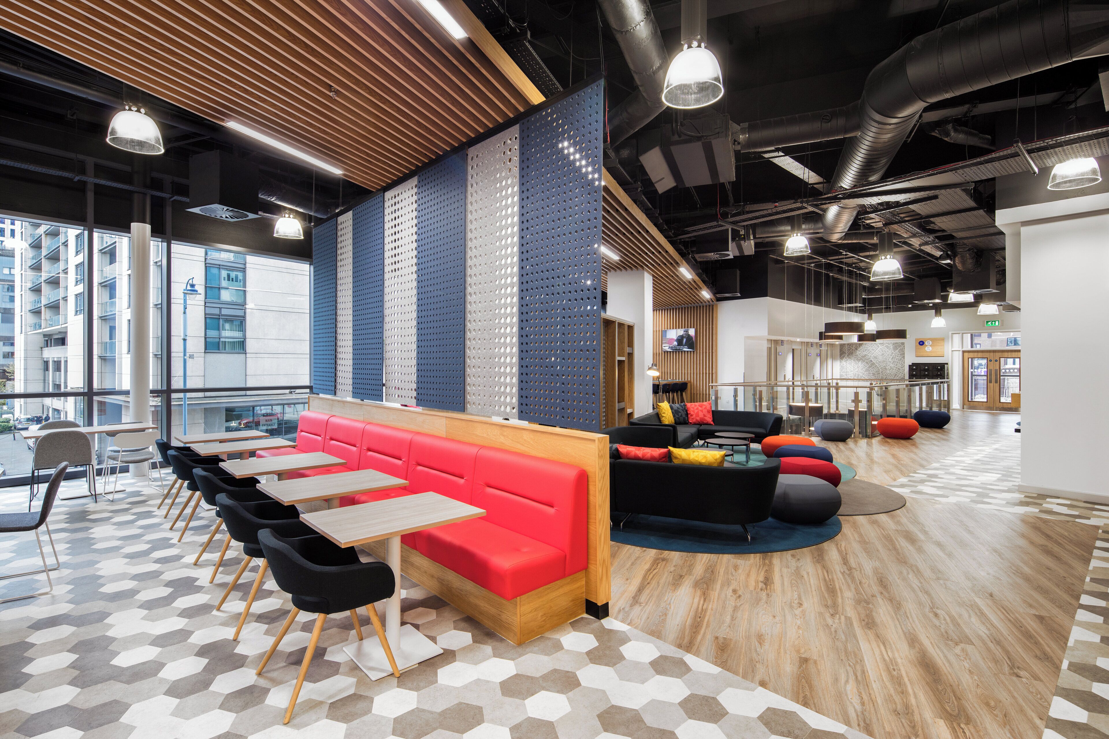 Photo - Holiday Inn Express Birmingham - City Centre by IHG