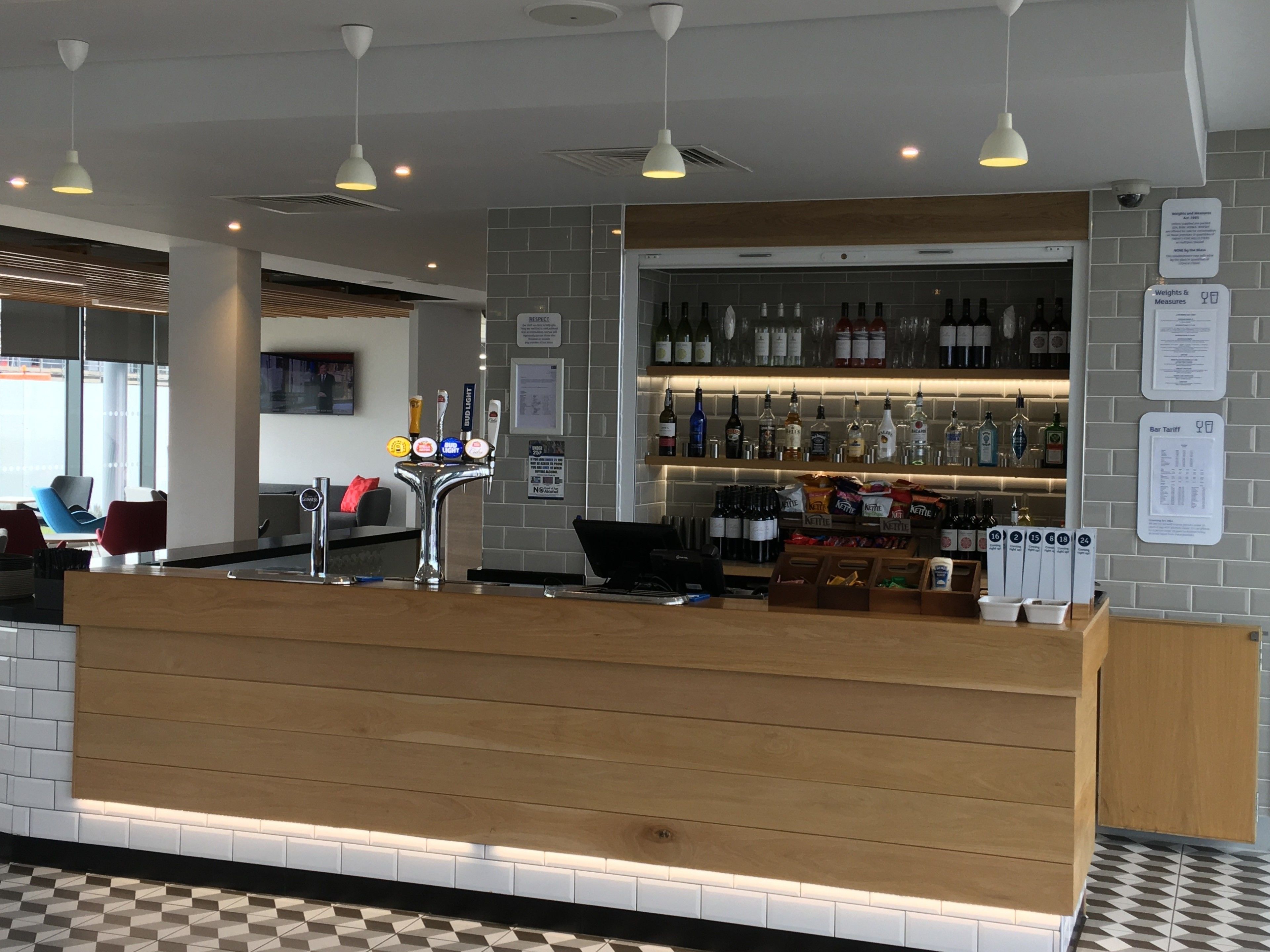 Photo - Holiday Inn Express Manchester - TRAFFORDCITY