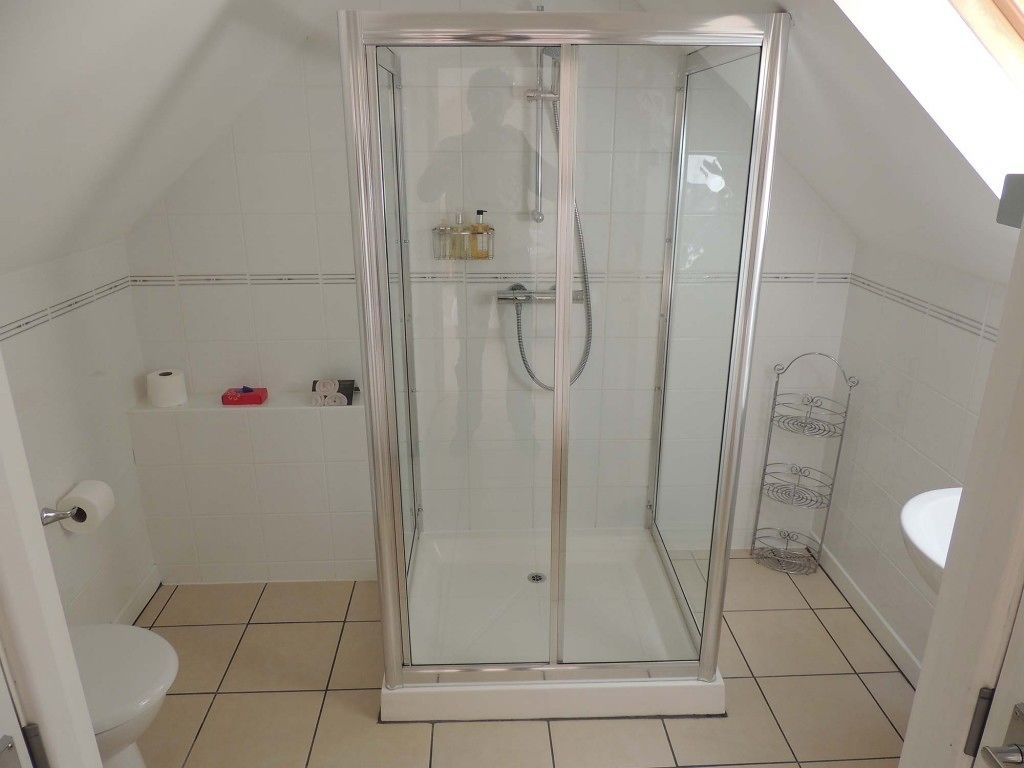 Dobbeltrom, 1 kingsize-seng | Dusj på badet