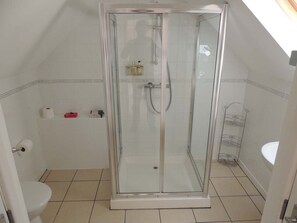 Double Room, 1 King Bed | Bathroom shower - The Manor Coach House (Worcester)
