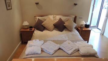 Premium bedding, individually decorated, individually furnished, desk