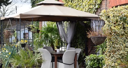 Harmondsworth Hall Guest House Heathrow