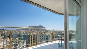 Panoramic Suite, Non Smoking, Partial Sea View, AIR CONDITIONING WITH EXTRA FEE | バルコニーからの眺望