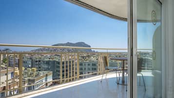 Panoramic Suite, Non Smoking, Partial Sea View, AIR CONDITIONING WITH EXTRA FEE | Balkongutsikt