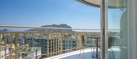 Panoramic Suite, Non Smoking, Partial Sea View, AIR CONDITIONING WITH EXTRA FEE | Vista del balcón