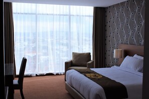 Executive Room | In-room safe, desk, blackout curtains, soundproofing - Gets Premiere Semarang (Semarang)