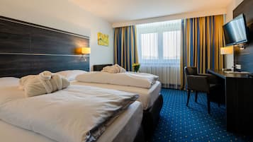 Comfort Double or Twin Room | 1 bedroom, in-room safe, desk, soundproofing