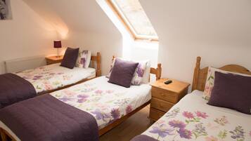 Chambres insonorisées, lits bébé (gratuits)