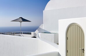 Executive 2 bedroom Suite with Sea View & Outdoor Jacuzzi | Roupas de cama de algodão egípcio, roupas de cama premium