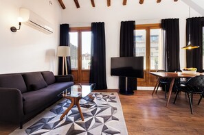 Living area - B&B Hotel Madrid Centro F46 Apartamentos (Madrid)