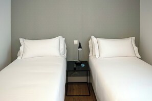 Apartment, 2 Bedrooms | Premium bedding, in-room safe, desk, blackout drapes