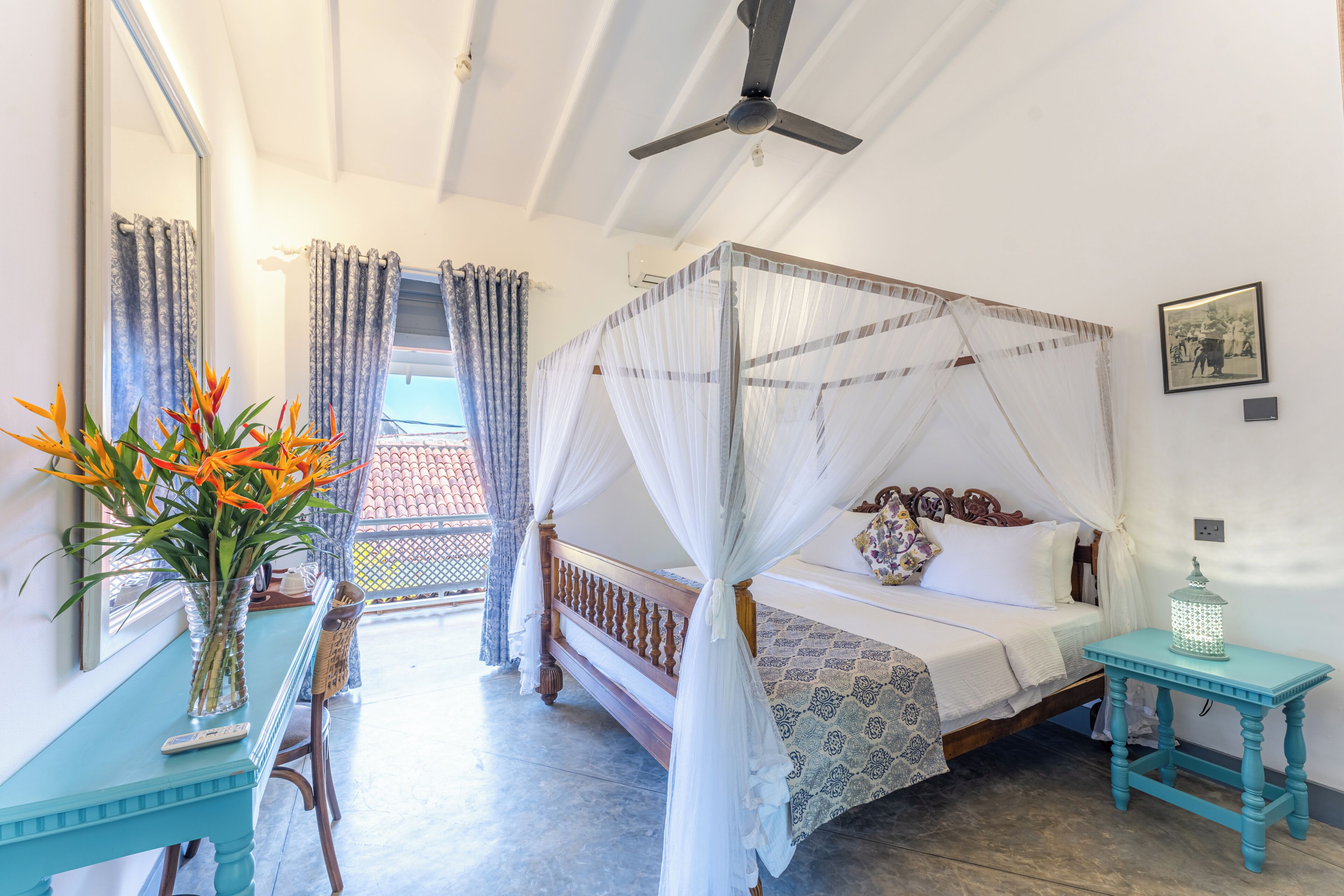 Deluxe Double Room, 1 Bedroom, Smoking, Garden View | Desk, soundproofing, iron/ironing board, free WiFi