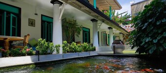 Parawa House