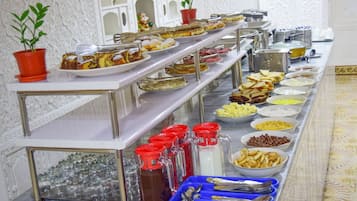 Free daily full breakfast