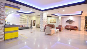 Sảnh tiếp tân
