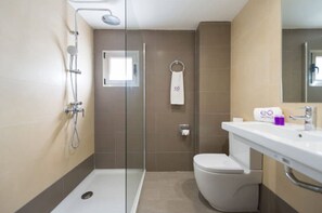 Apartment, 1 Bedroom, Pool View | Bathroom | Shower, hair dryer, towels - eó Corona Cedral (Mogan)