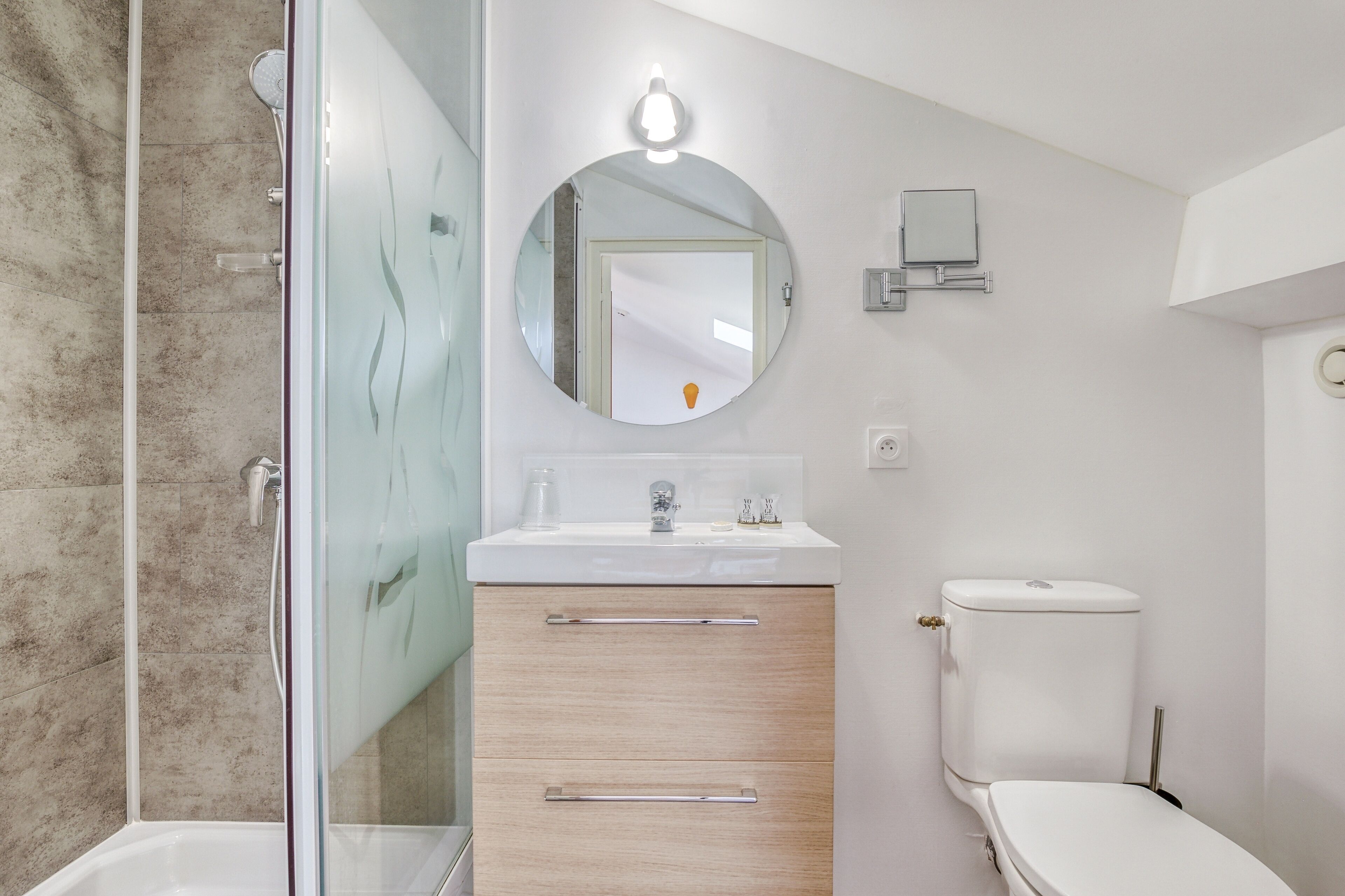 Foto - Hôtel des Voyageurs Centre Bastide