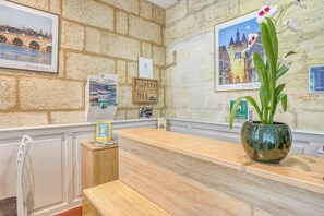 Lobby - Hotel des Voyageurs (Bordeaux)