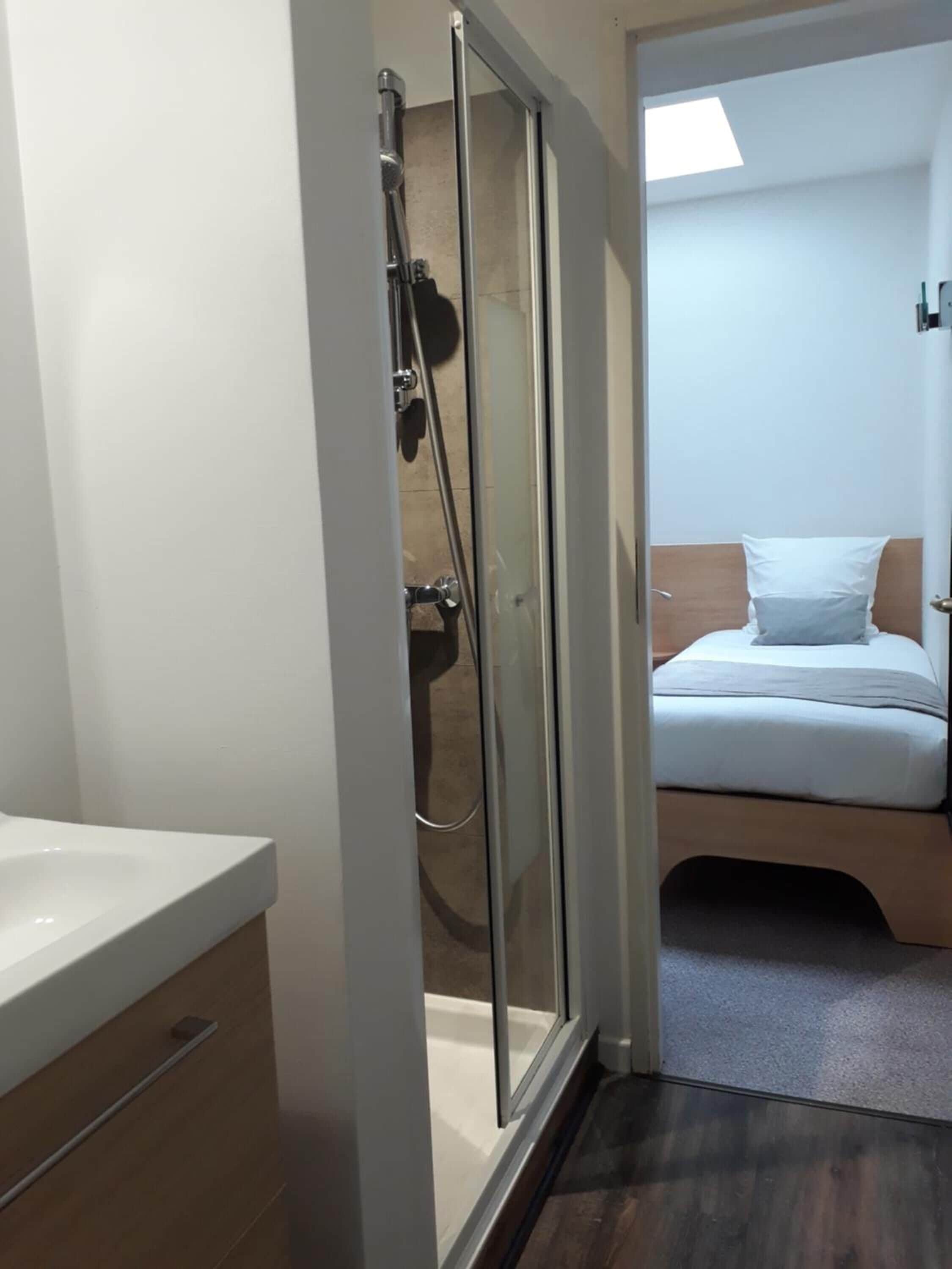 Foto - Hôtel des Voyageurs Centre Bastide