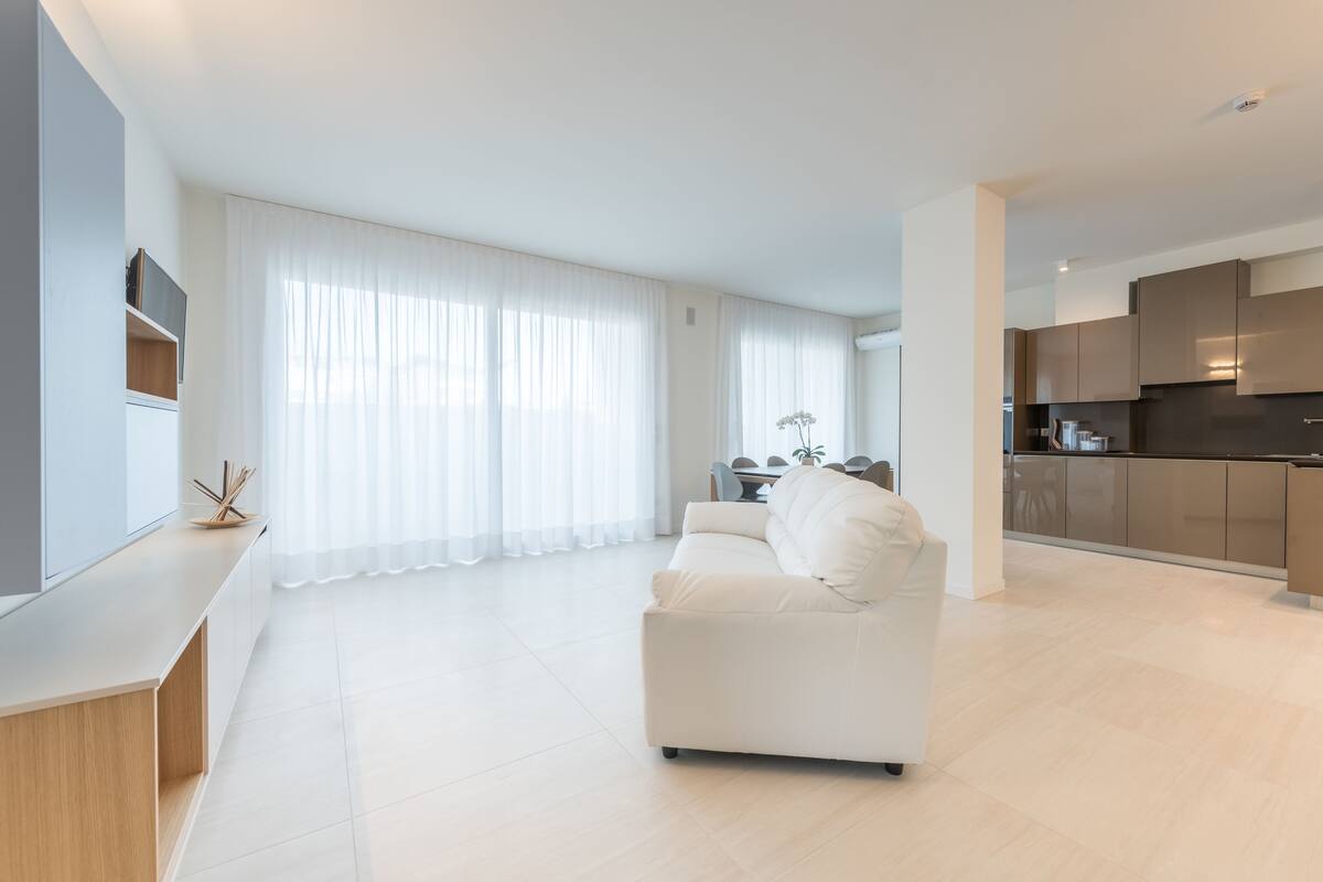 deluxe apartment, 2 bedrooms, 2 bathrooms | living area | 32-inch flat-screen tv with satellite channels, tv