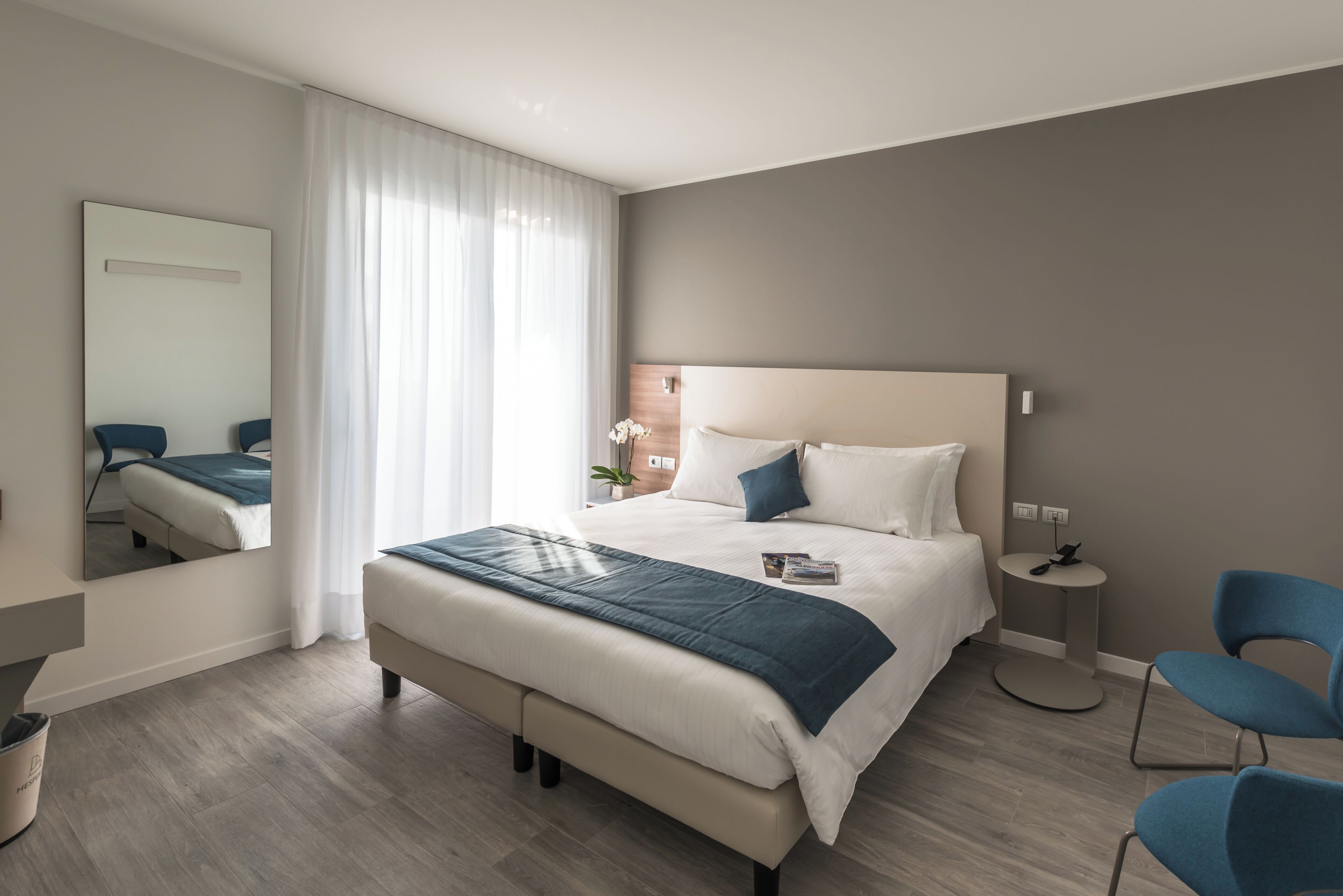 Biancheria da letto di alta qualità, copriletto in piuma