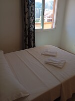 Apartment, 2 Bedrooms, Sea View (Frontales) | 2 bedrooms, iron/ironing board, free WiFi, bed sheets
