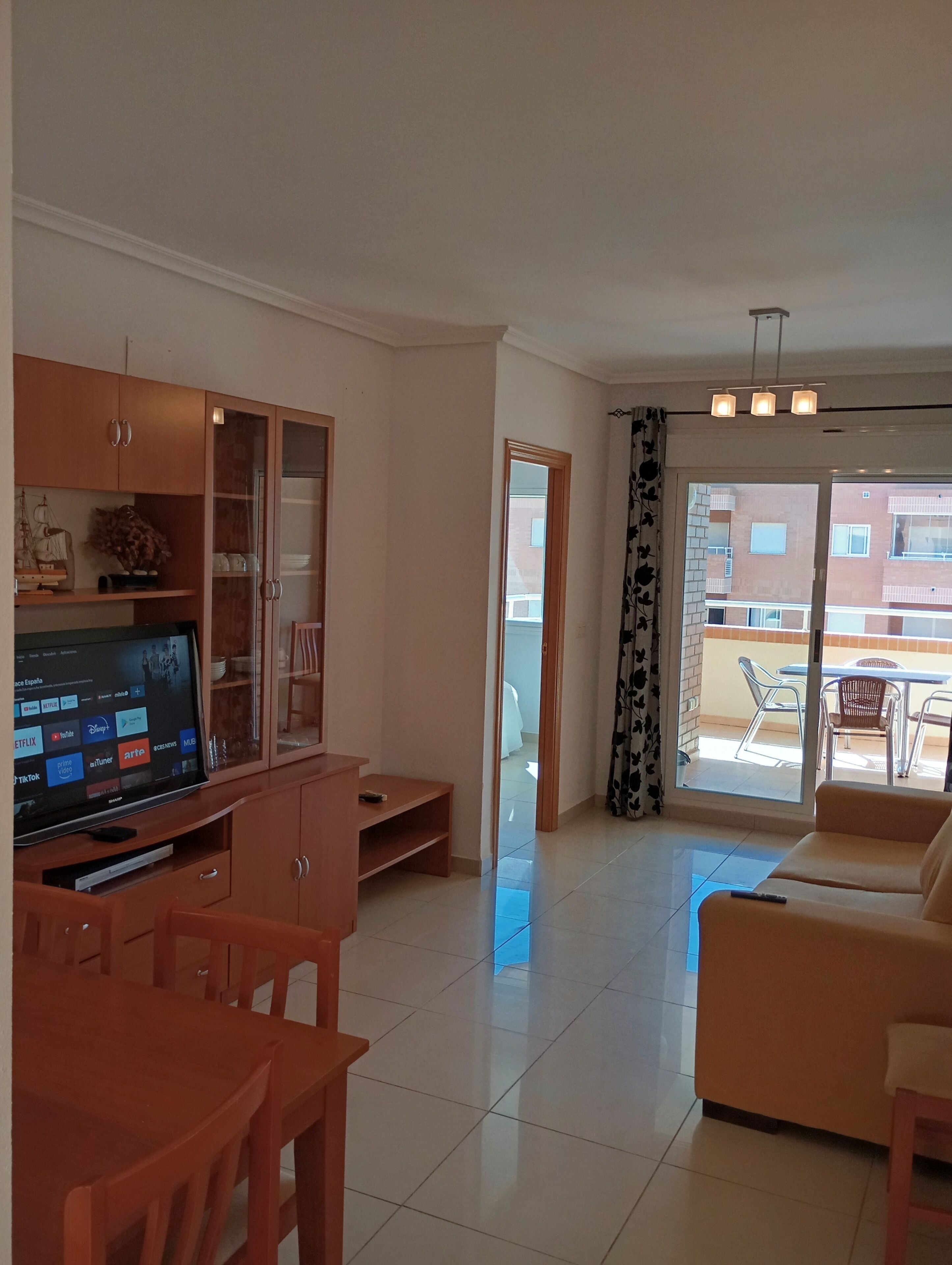 Apartment, 2 Bedrooms, Sea View (Frontales) | Living area | 32-inch TV with digital channels