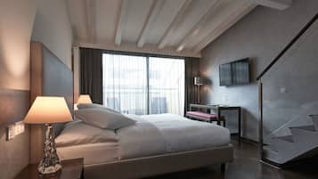 Duplex, Balcony