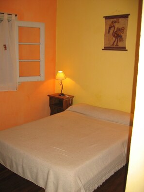 Free WiFi, bed sheets