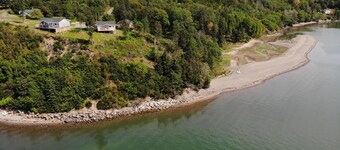 Still Point Lodge & Cottages