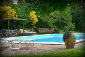 Seasonal outdoor pool - Agriturismo Il Casalone (Montepulciano)