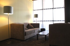 Lobby sitting area - Hotel M (Espinho)