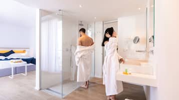 Suite, Pool View | Bathroom shower