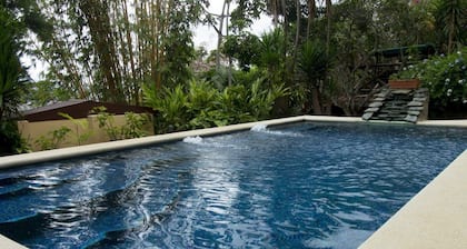Las Cumbres Inn