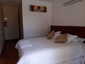 Double Room, 1 Double Bed