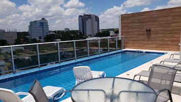 Outdoor pool, pool loungers