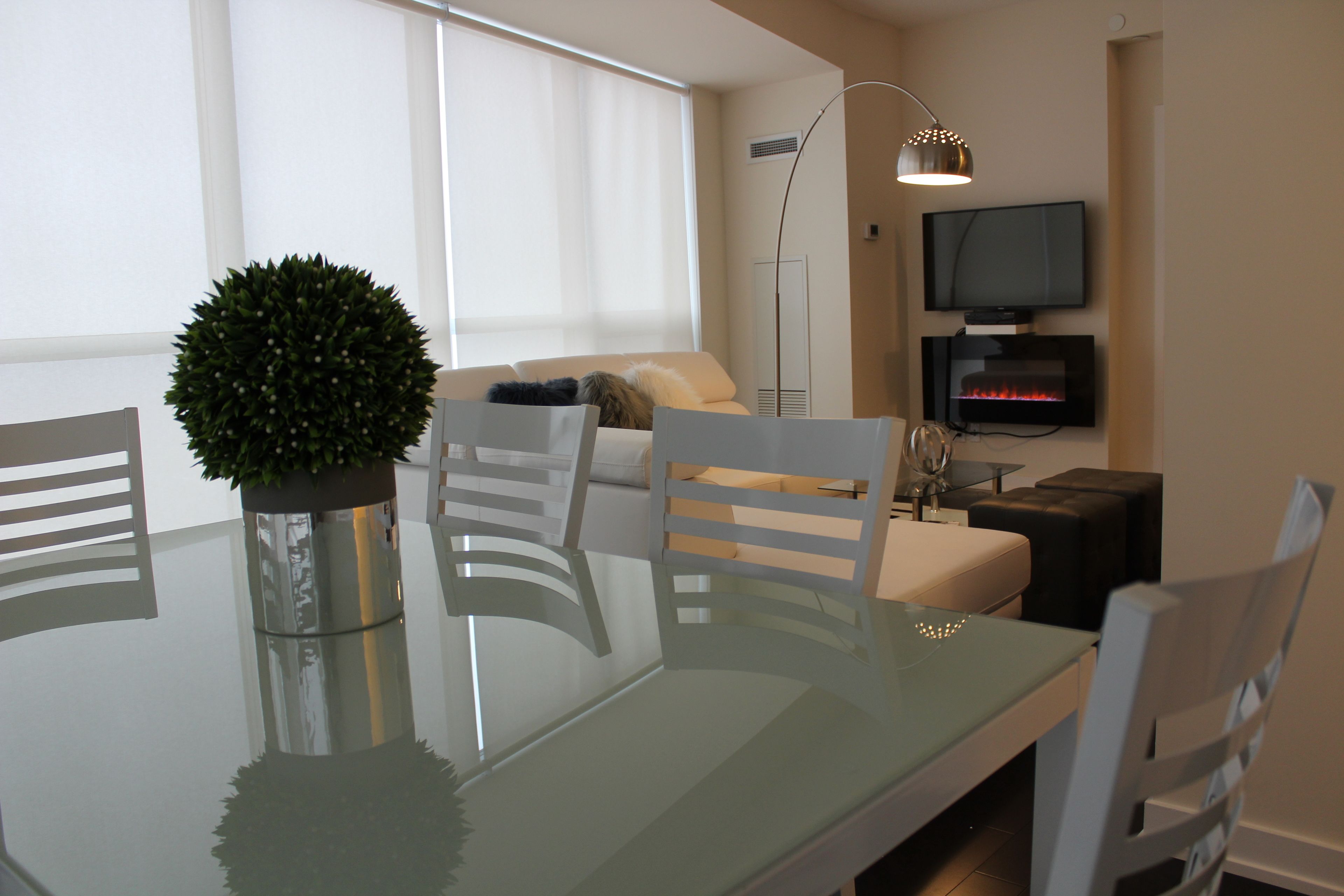 Executive Condo, 2 Bedrooms, Fireplace, City View (1) | Free WiFi