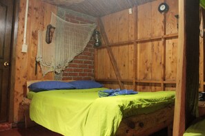 Cabin (4 People) | Iron/ironing board, free WiFi