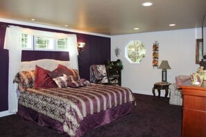 Egyptian cotton sheets, minibar, desk, free WiFi - Daisy's Guest House (Sebastopol)