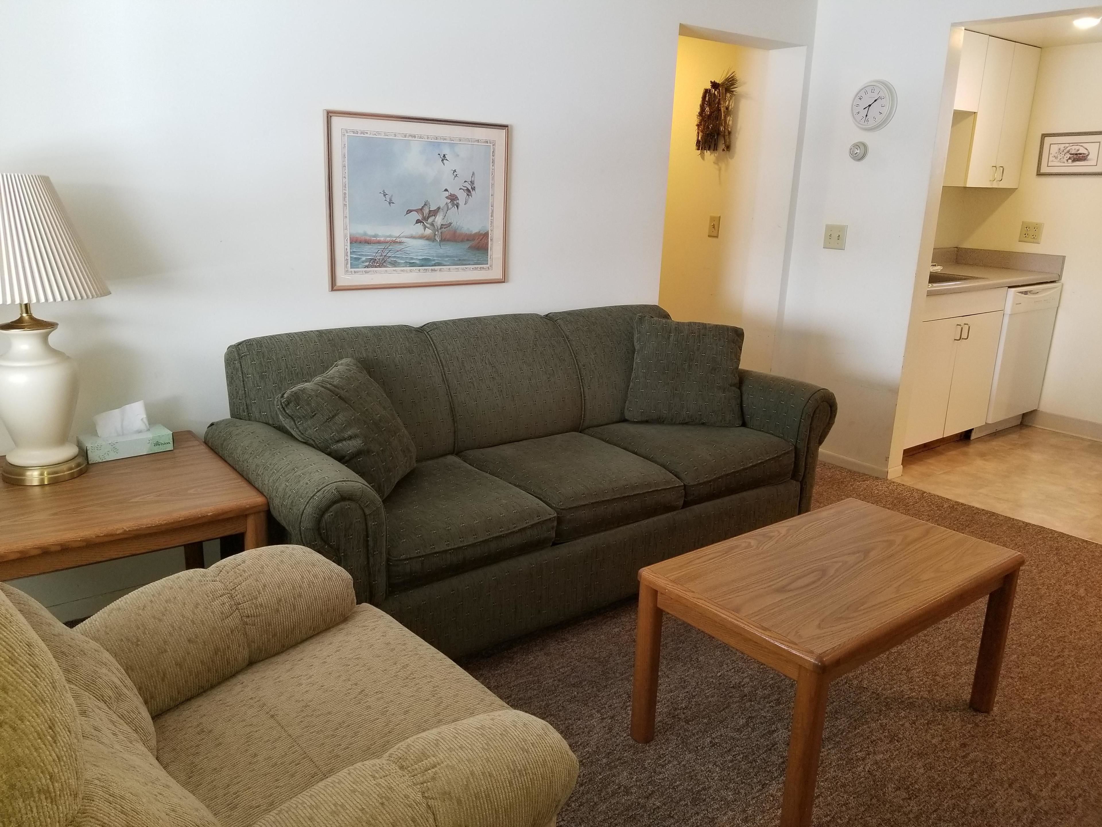 Suite, 1 Queen Bed with Sofa bed | Iron/ironing board, free WiFi, bed sheets