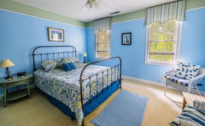 Room, Non Smoking, Private Bathroom (Oracoke)