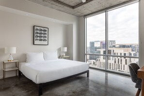 1 ห้องนอน, เครื่องนอนระดับพรีเมียม, เตียงเมมโมรีโฟม