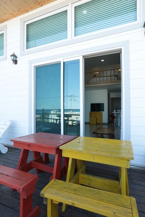 103 | Living area | Flat-screen TV - Seaview Pension (Gangneung)