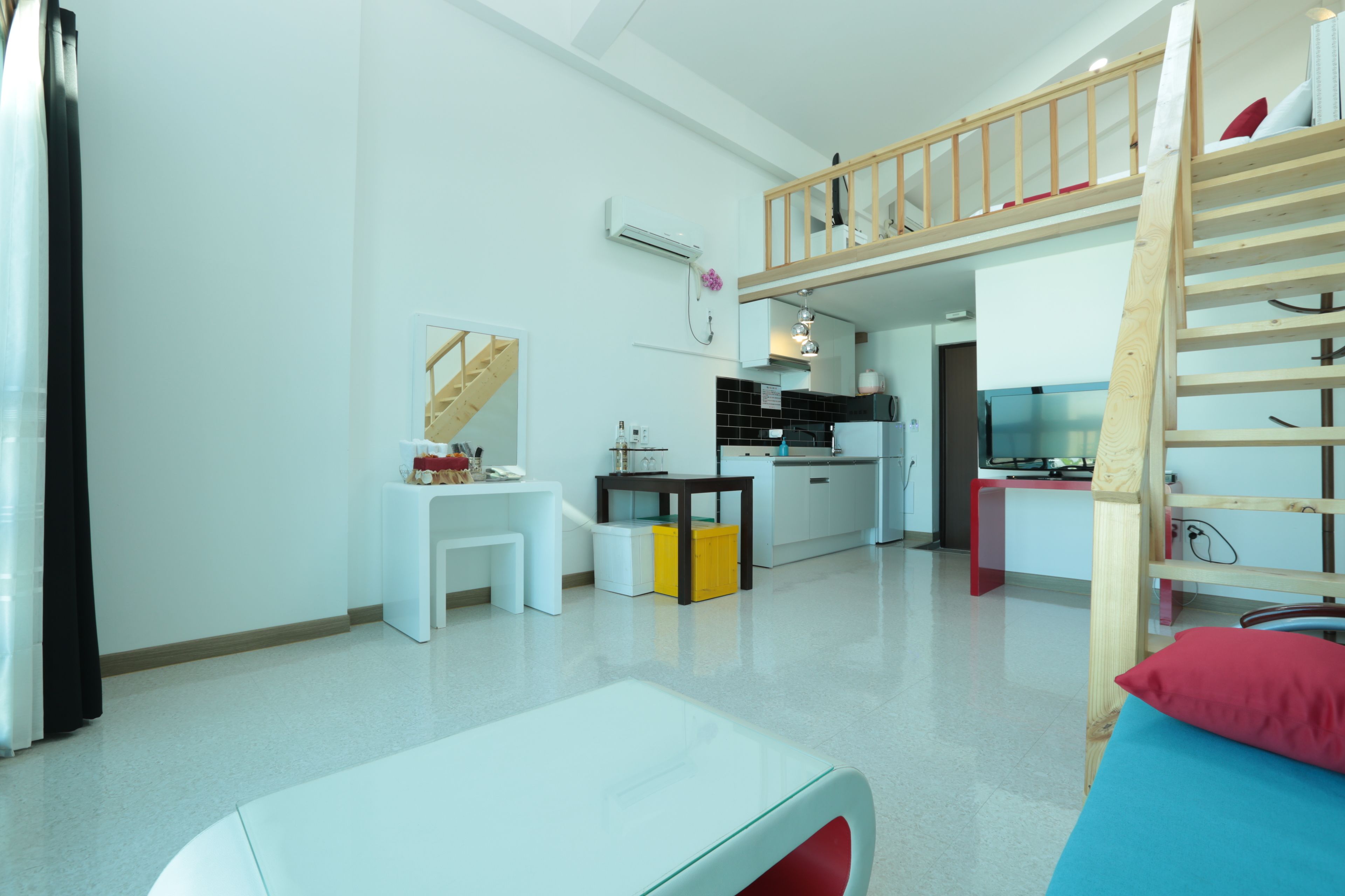 家庭开间 | 起居区 | 平板电视