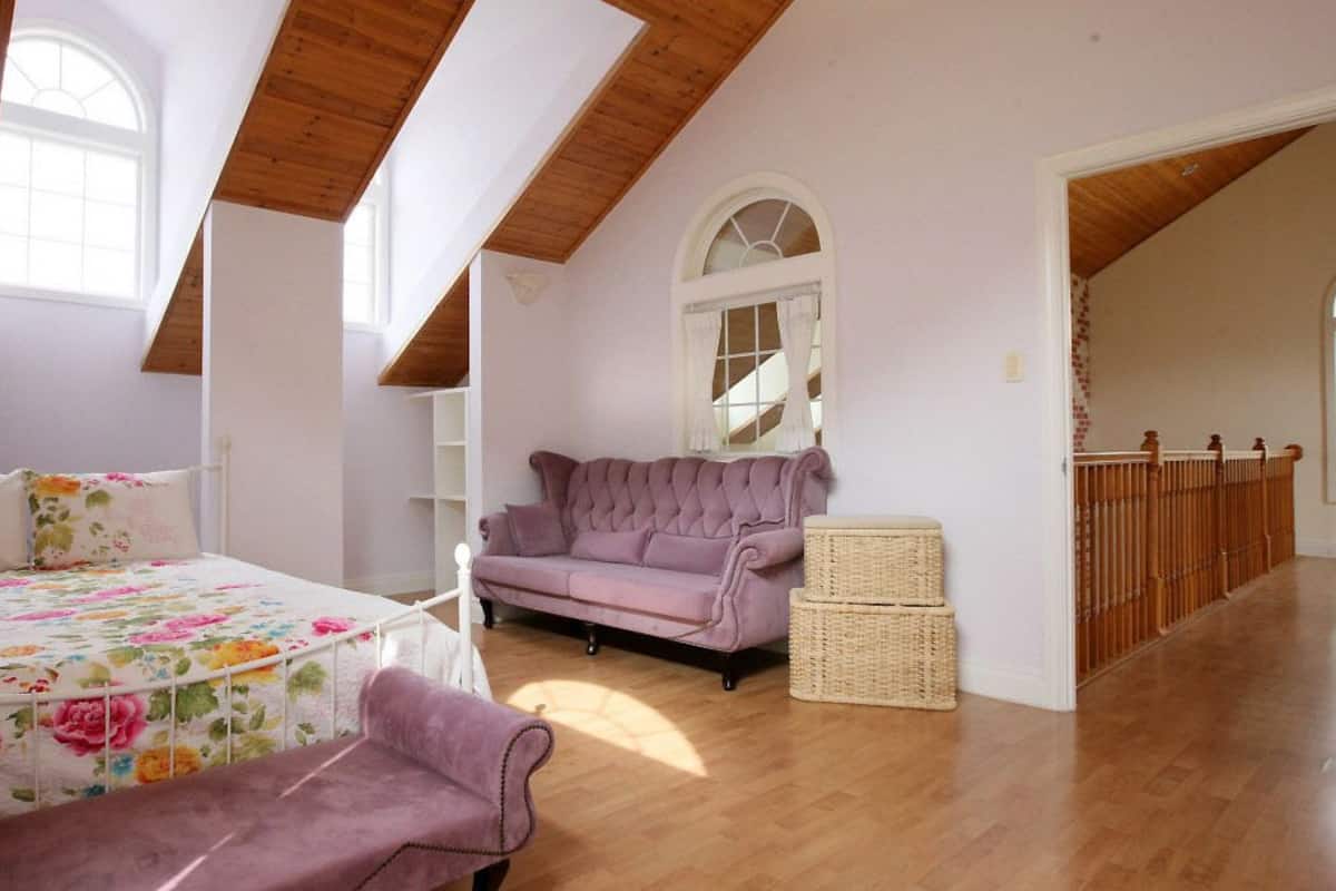 Alloggio su due livelli, 3 camere da letto | Con stile personalizzato, con arredamento individuale, tende oscuranti