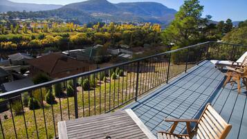 Apartment, 2 Bedrooms (Upper Deck) | Sun deck