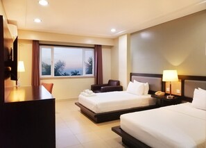 Deluxe Double Room | Room amenity - Tanza Oasis Hotel and Resort (Tanza)