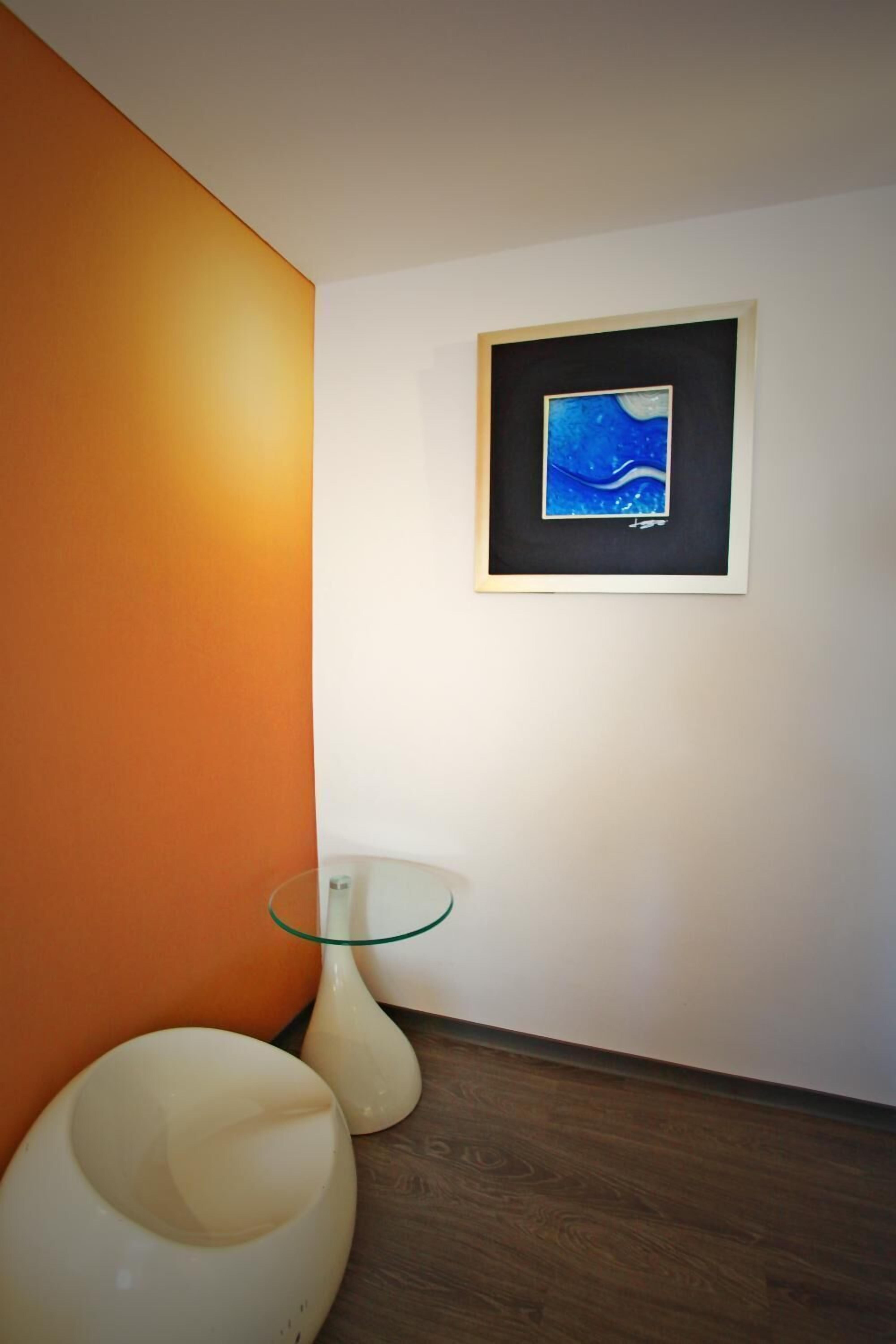 shower, free toiletries, hair dryer, slippers