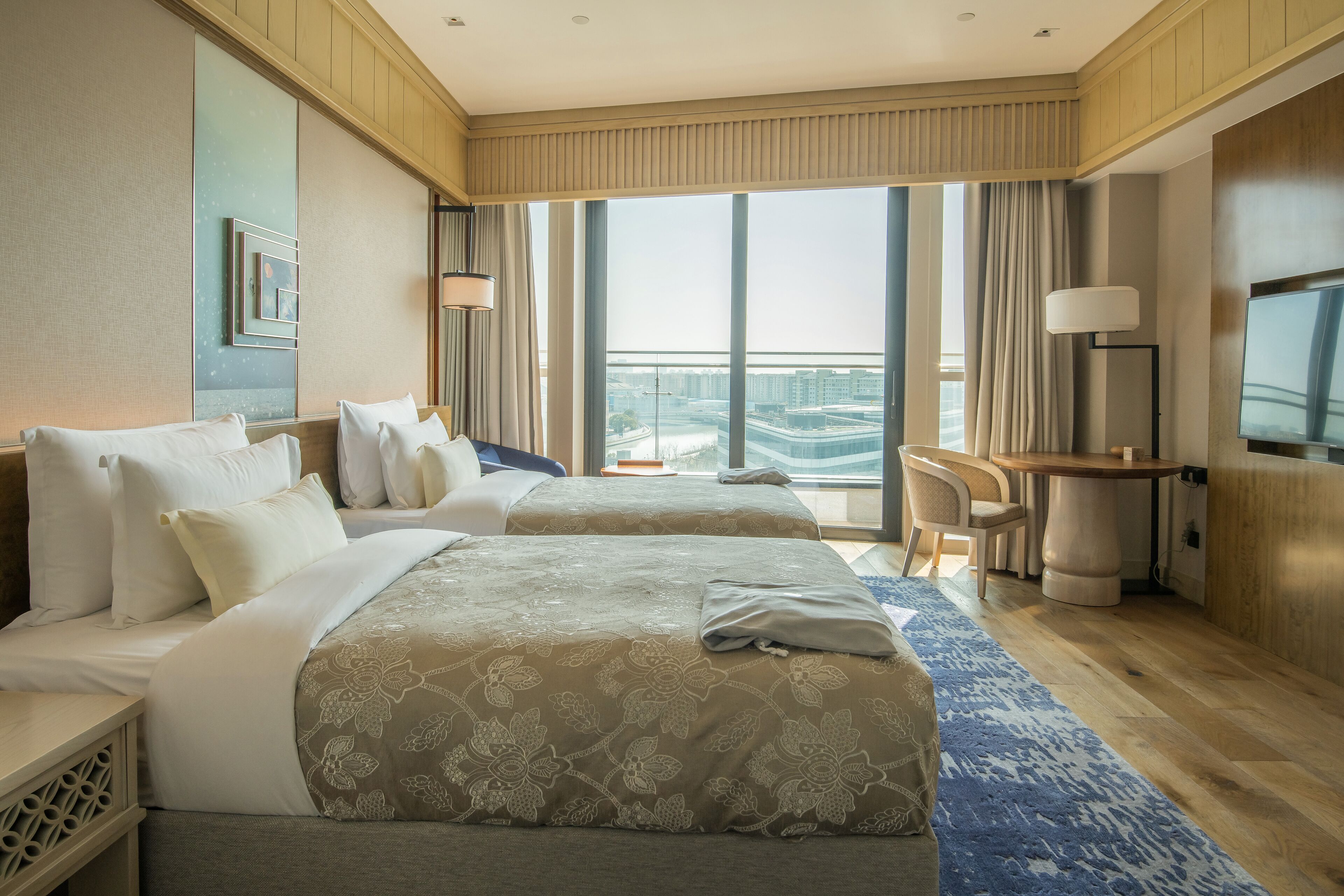 presidential suite | premium bedding, down duvets, minibar, in-room safe