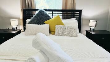 Cottage, 4 kamar tidur | 4 kamar tidur, seprai premium, meja kerja, dan setrika/meja setrika